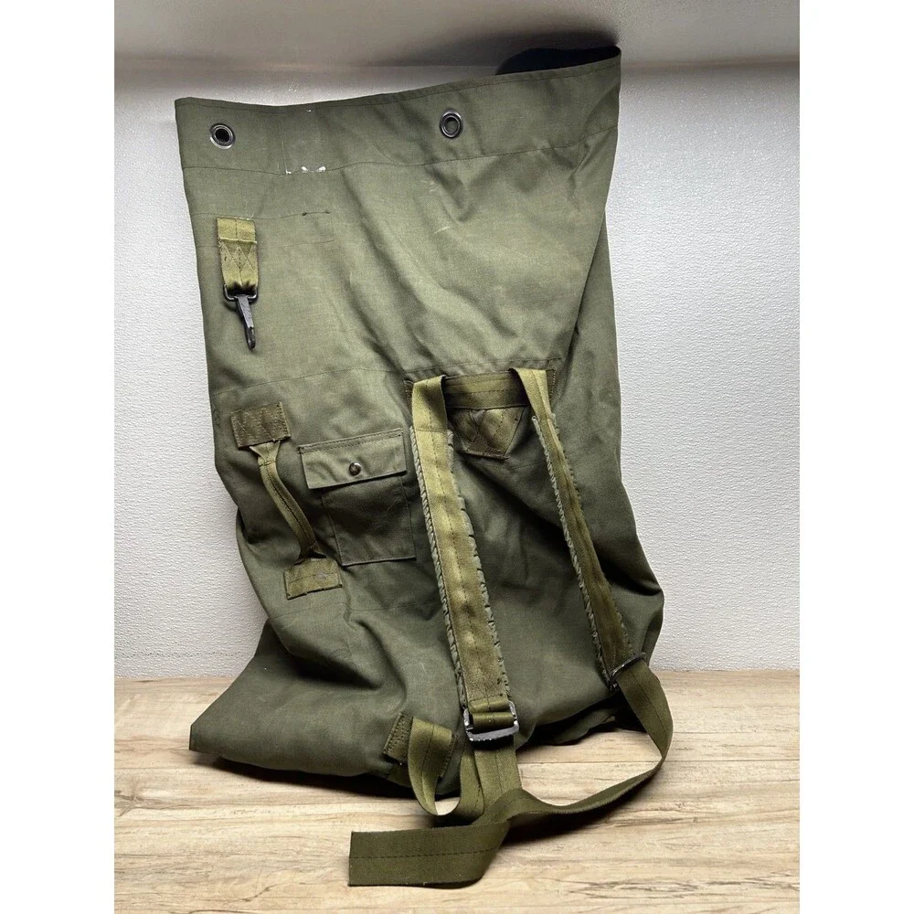 Genuine US Military Duffle Bag Army Soldier Surplus Green Cnvas Top Load Bag